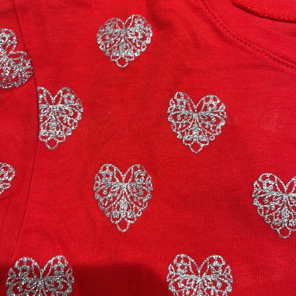 J CREW Red 3/4 Sleeve T-shirt with Silver Glitter Hearts - Picture 2 of 6